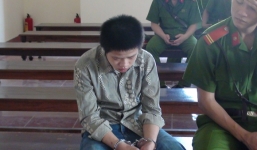 Dụ đi hái bưởi để thực hiện hành vi thú tính với bé gái gần 4 tuổi